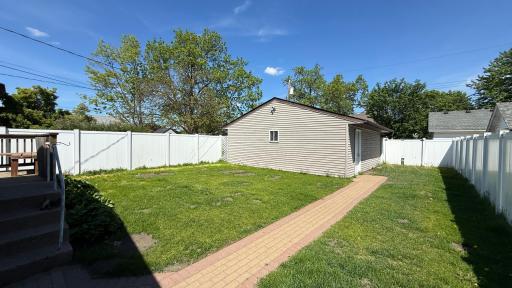 141 6th Avenue S, South Saint Paul, MN 55075