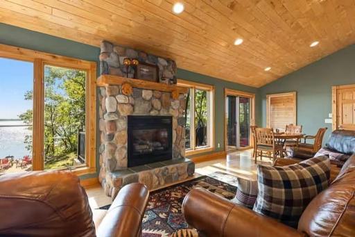 10580 Pine Song Drive, Nisswa, MN 56468