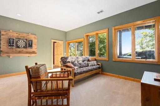 10580 Pine Song Drive, Nisswa, MN 56468