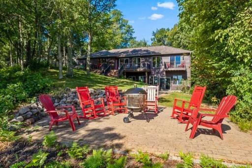 10580 Pine Song Drive, Nisswa, MN 56468