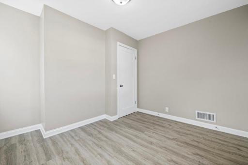 1014 Hawthorne Street, Alexandria, MN 56308