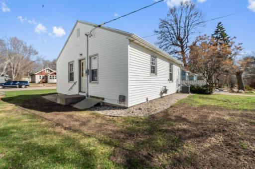 1014 Hawthorne Street, Alexandria, MN 56308