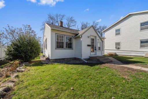 1014 Hawthorne Street, Alexandria, MN 56308