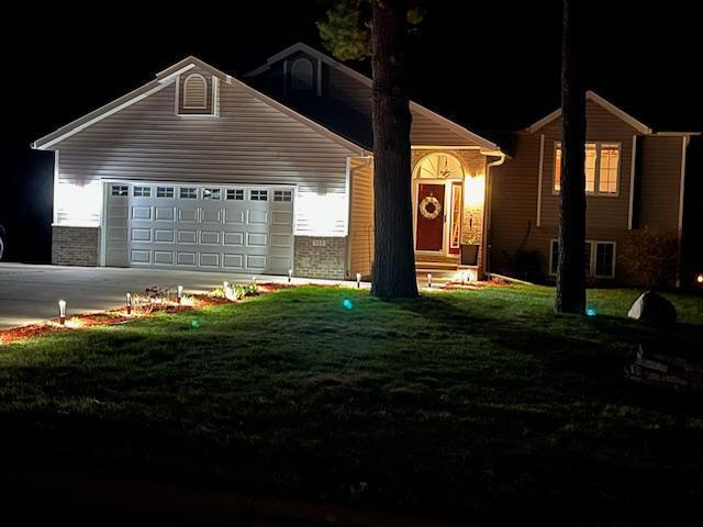 525 Lancaster Blvd-Landscaping