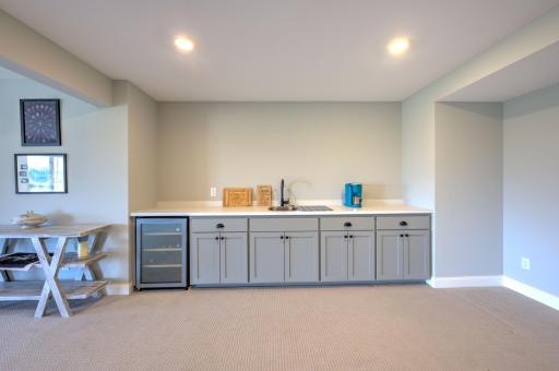 1292 Naser Way, New Richmond, WI 54017