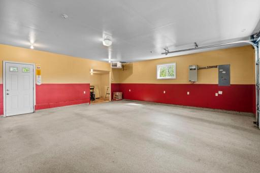 5946 W Bald Eagle Boulevard, Saint Paul, MN 55110
