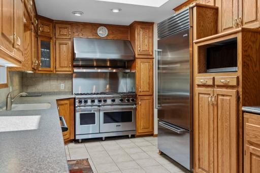 5946 W Bald Eagle Boulevard, Saint Paul, MN 55110
