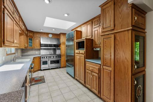 5946 W Bald Eagle Boulevard, Saint Paul, MN 55110