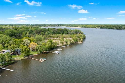 5946 W Bald Eagle Boulevard, Saint Paul, MN 55110