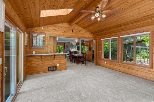 5946 W Bald Eagle Boulevard, Saint Paul, MN 55110