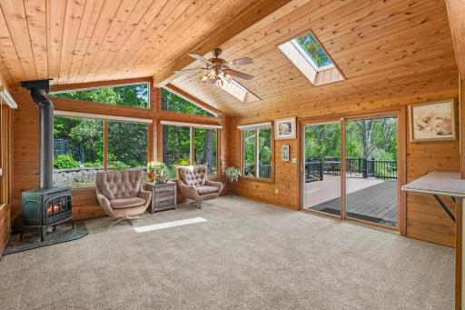 5946 W Bald Eagle Boulevard, Saint Paul, MN 55110