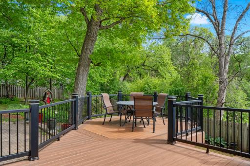 5946 W Bald Eagle Boulevard, Saint Paul, MN 55110
