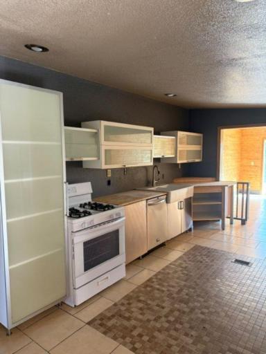 58569 Kirkwood Road, Mankato, MN 56001