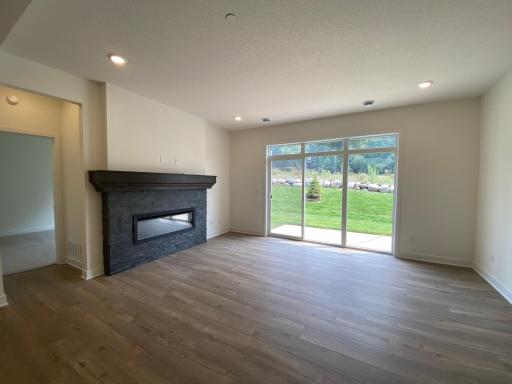13788 Hollybrook Circle, Apple Valley, MN 55124