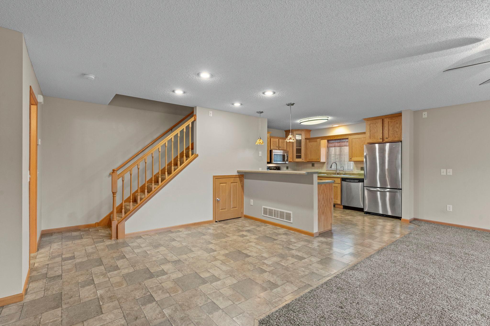 Dining room - Main level