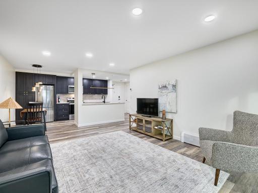334 Cherokee Avenue, 103, Saint Paul, MN 55107