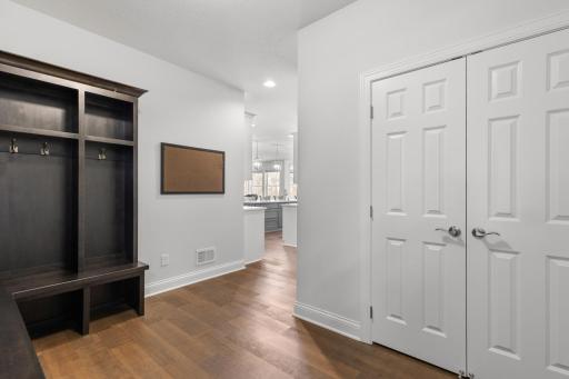 16860 Valley Road, Eden Prairie, MN 55347