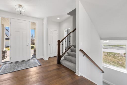 16860 Valley Road, Eden Prairie, MN 55347