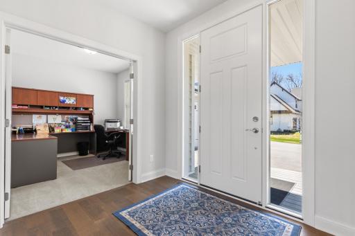 16860 Valley Road, Eden Prairie, MN 55347