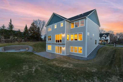 Quiet cul-de-sac setting with ultimate privacy