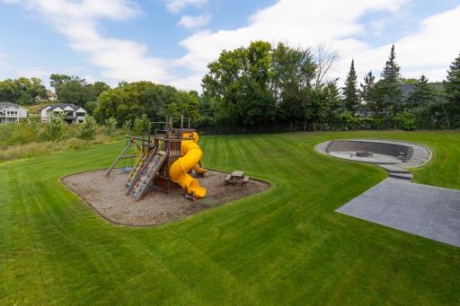 16860 Valley Road, Eden Prairie, MN 55347