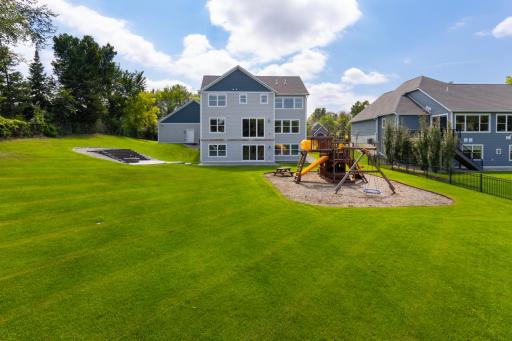 16860 Valley Road, Eden Prairie, MN 55347