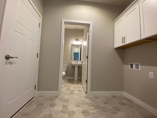 13792 Hollybrook Circle, Apple Valley, MN 55124