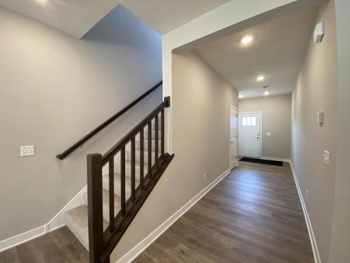 13792 Hollybrook Circle, Apple Valley, MN 55124