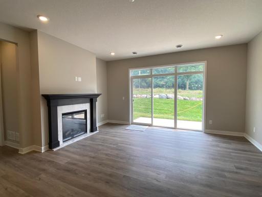 13792 Hollybrook Circle, Apple Valley, MN 55124