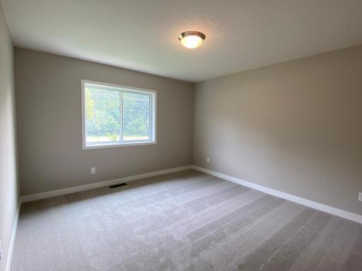 13792 Hollybrook Circle, Apple Valley, MN 55124