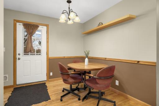 2293 Golfview Drive, Saint Paul, MN 55110