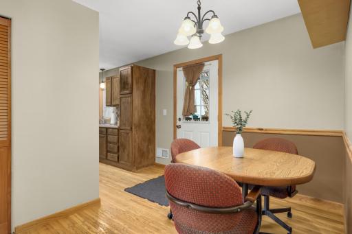 2293 Golfview Drive, Saint Paul, MN 55110
