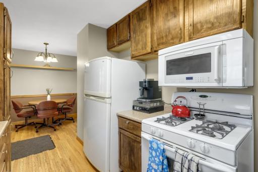 2293 Golfview Drive, Saint Paul, MN 55110