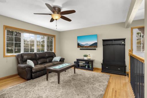 2293 Golfview Drive, Saint Paul, MN 55110