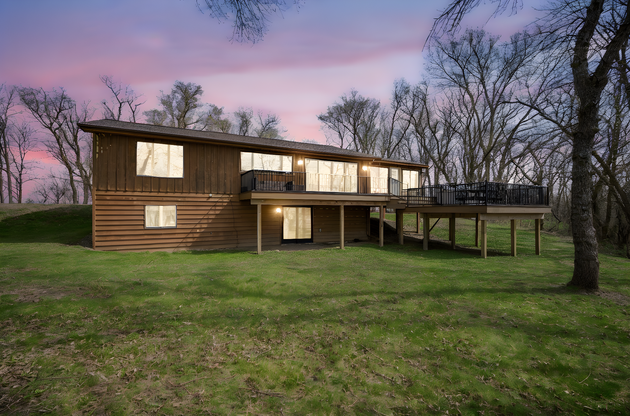 19817 Dogwood Rd Lake Crystal MN-2 day to dusk.jpeg