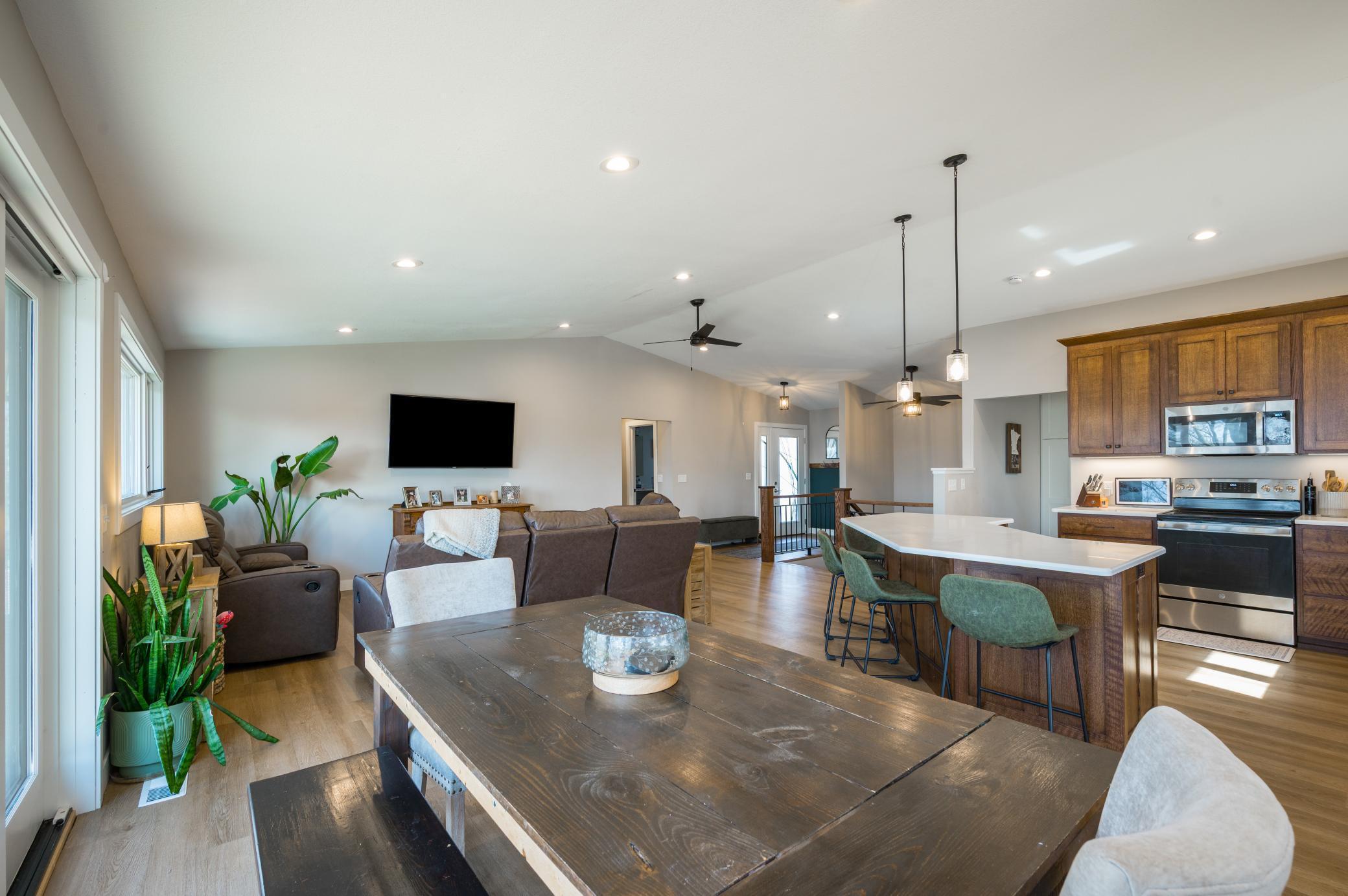 19817 Dogwood Rd Lake Crystal MN-24.jpg