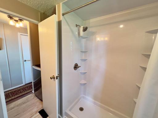 3/4 bathroom with laundry