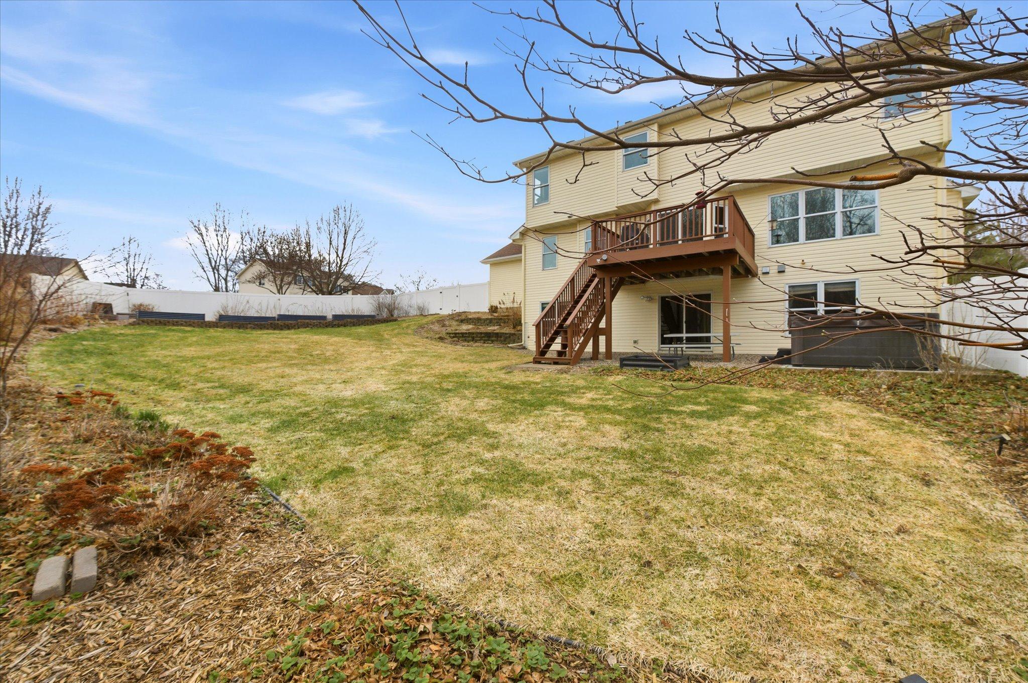 18-19542 Upland St NW [2970167]- 018.jpg