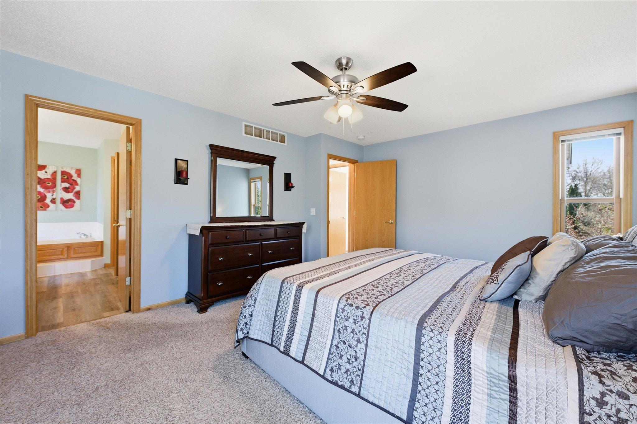 29-19542 Upland St NW [2973929]- 024.jpg