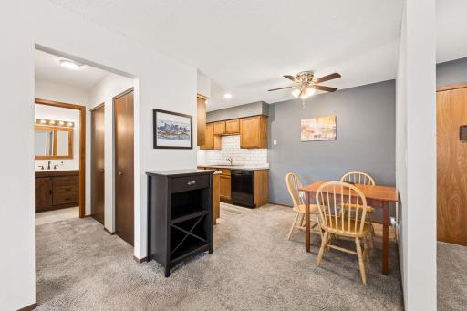 Welcome to this updated condo in Ramsey Square in Roseville. This 3rd level unit located at the back of the complex, this unit faces the courtyard and is conveniently located near the elevator and shared laundry.