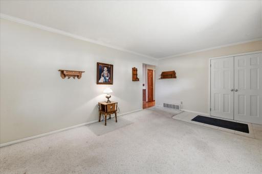 2273 Pleasant View Drive, Saint Paul, MN 55112
