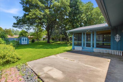 2273 Pleasant View Drive, Saint Paul, MN 55112
