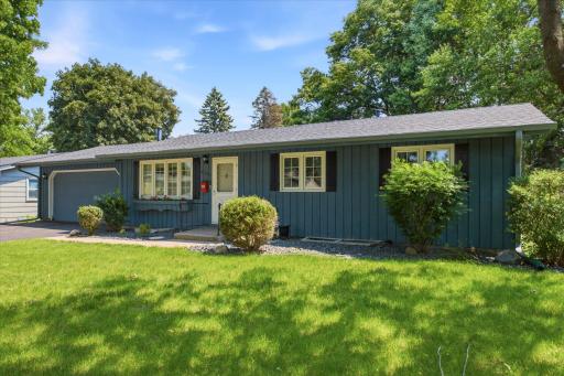 2273 Pleasant View Drive, Saint Paul, MN 55112