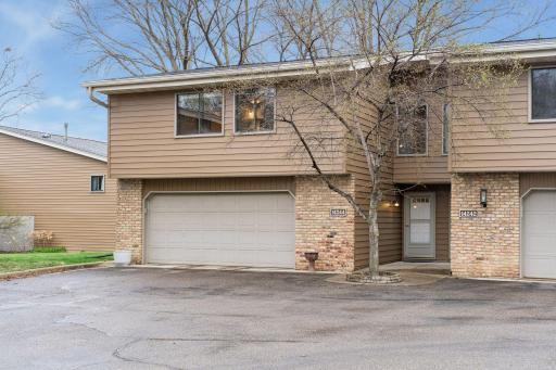 14244 Chestnut Drive, Eden Prairie, MN 55347