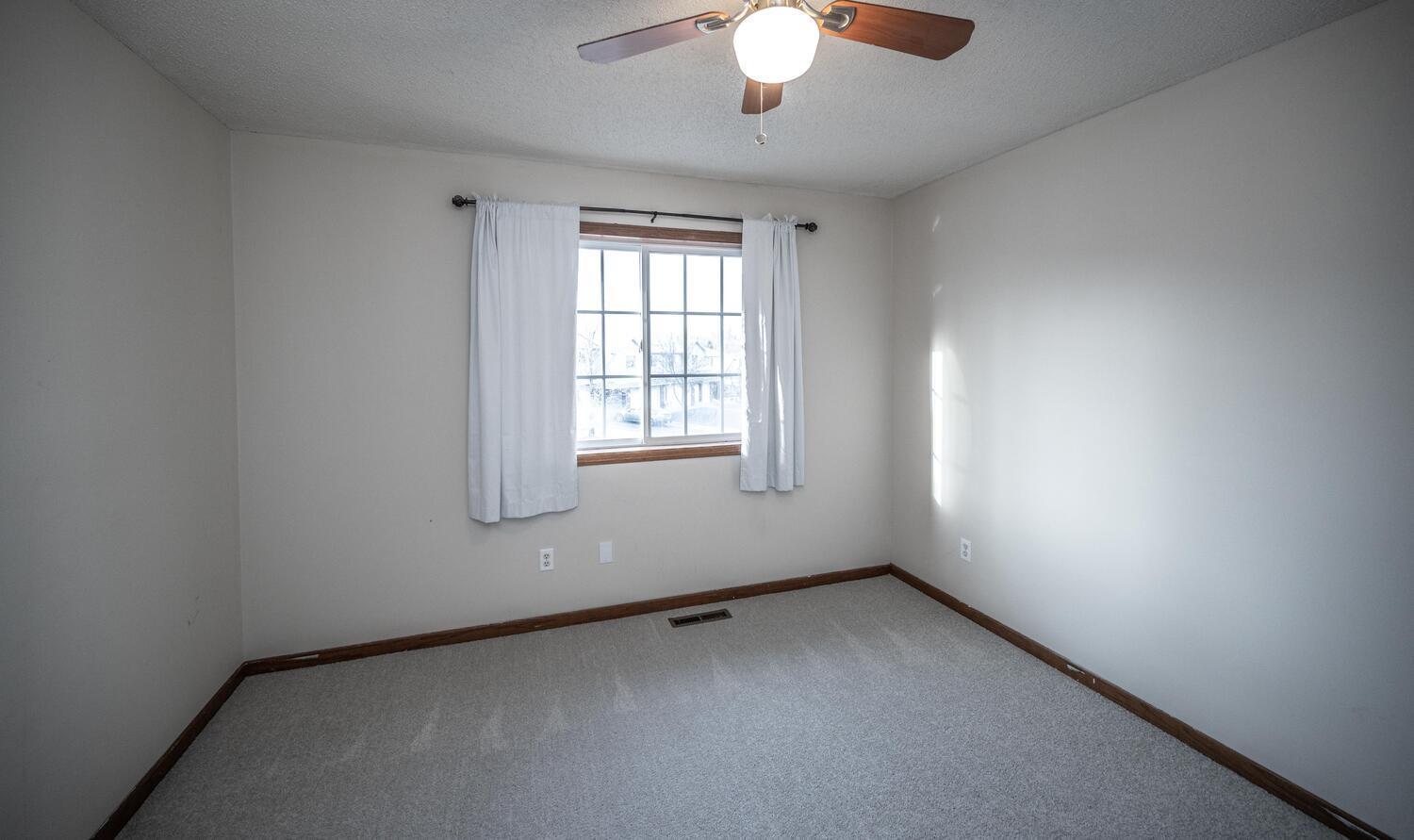 Upper level 2nd bedroom has brand new carpet