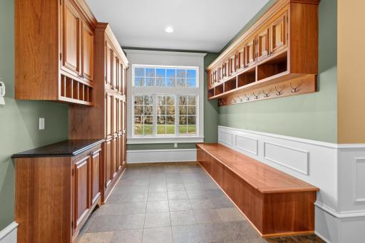 1505 Neal Avenue Court N, Lake Elmo, MN 55042