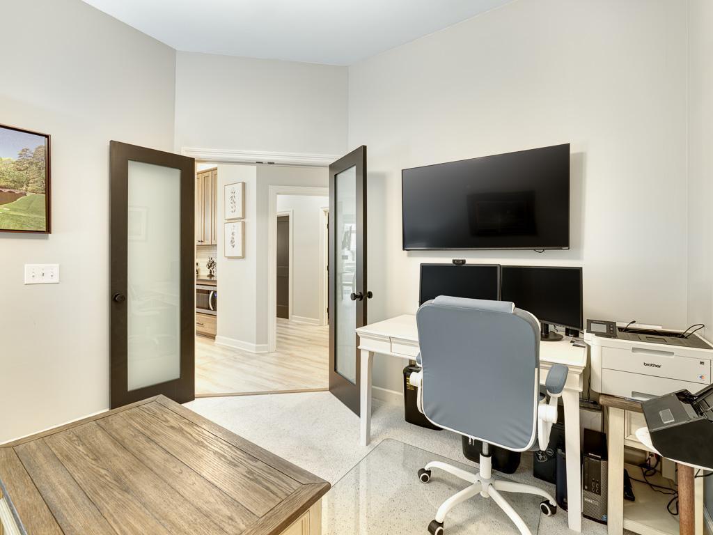 Use it as an office, formal dining space, TV/reading room or however you see fit!