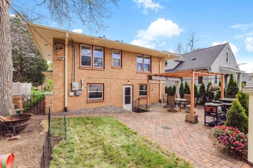 1907 Jefferson Avenue, Saint Paul, MN 55105