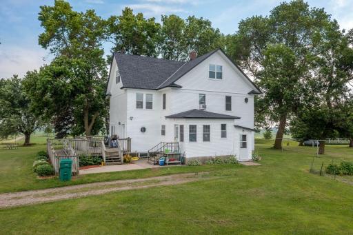 12406 Highway 212, Glencoe, MN 55336