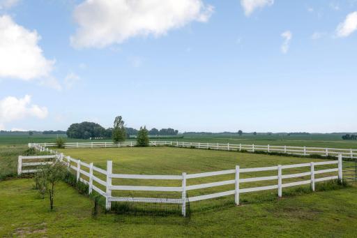 12406 Highway 212, Glencoe, MN 55336